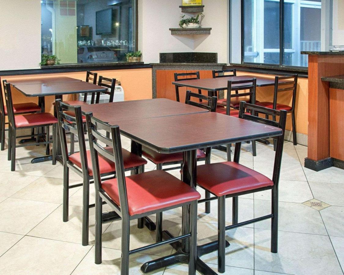 Rodeway Inn Florence - Cincinnati South Exteriér fotografie