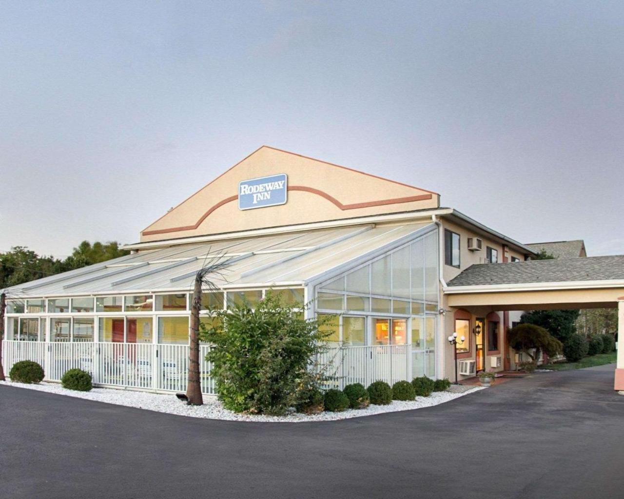 Rodeway Inn Florence - Cincinnati South Exteriér fotografie